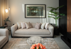 Cosy_fleet_lounge